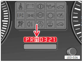 En el cuadro de instrumentos hay un display que indica la posición respectiva